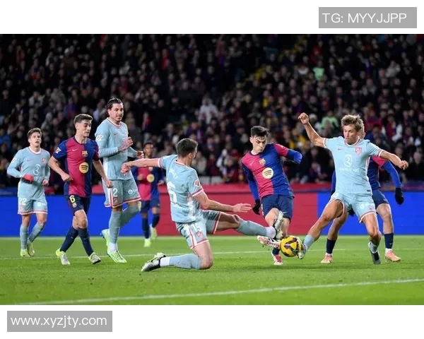 巴萨逆转拜仁3-2晋级国王杯绝杀瞬间引发争议判罚热议